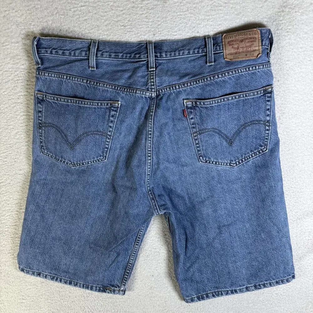 Vintage Levis Shorts Mens 42 Dad Jorts Blue Denim 505 Medium Wash Y2K 2007